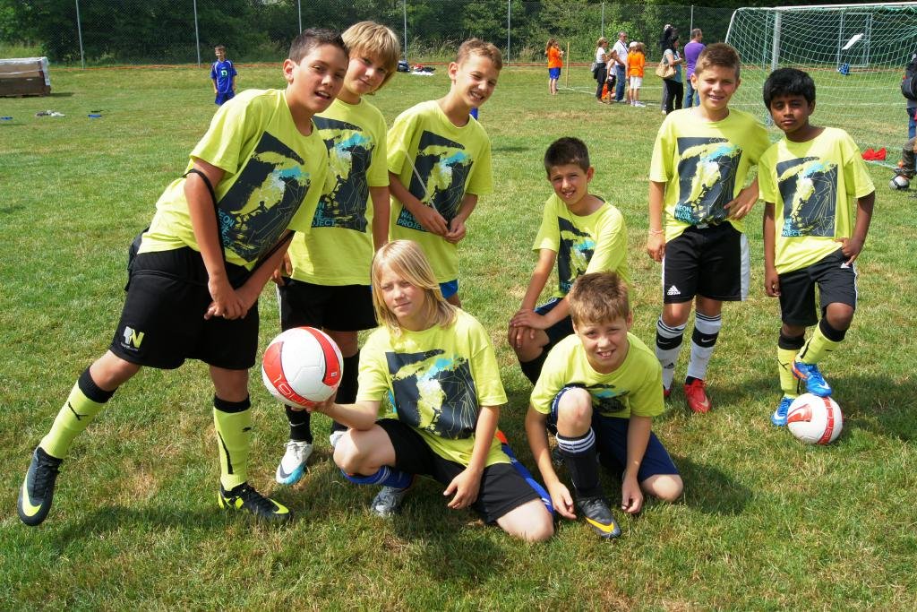 team lucaseverincyriljanikastrit saschajanik
